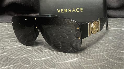 Versace Sunglasses Men's VE4391 GB1/87 .